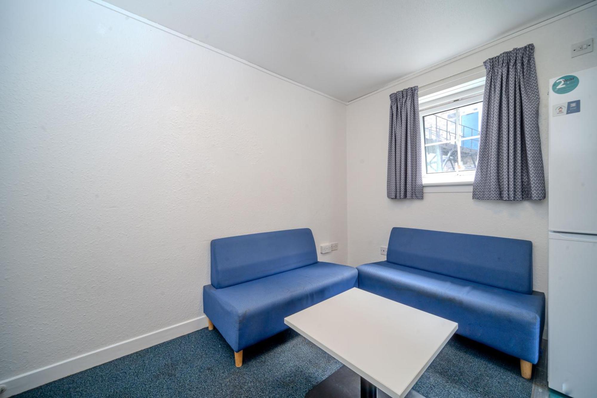 Joivy Budget 4,5 And 6 Bed Private Flats, In Historic Old Town (Adults Only) Edimburgo Esterno foto